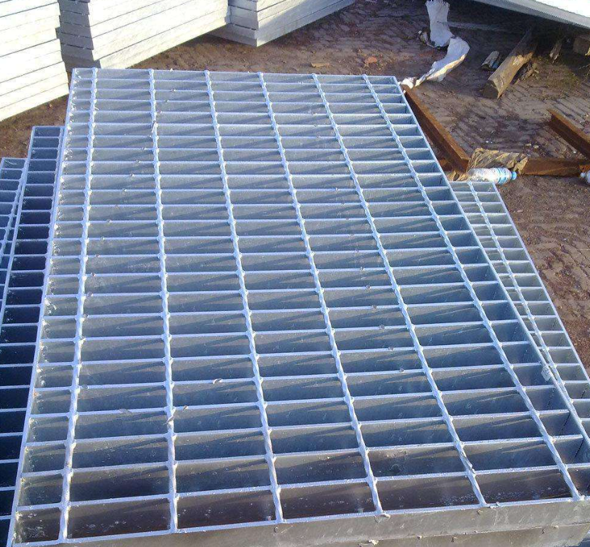 冷鍍鋅鋼格柵G255/40/50S，檢修平臺2米×2米